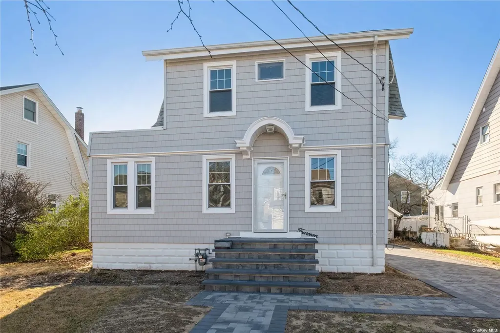 14 Maiden Lane Lynbrook NY 11563