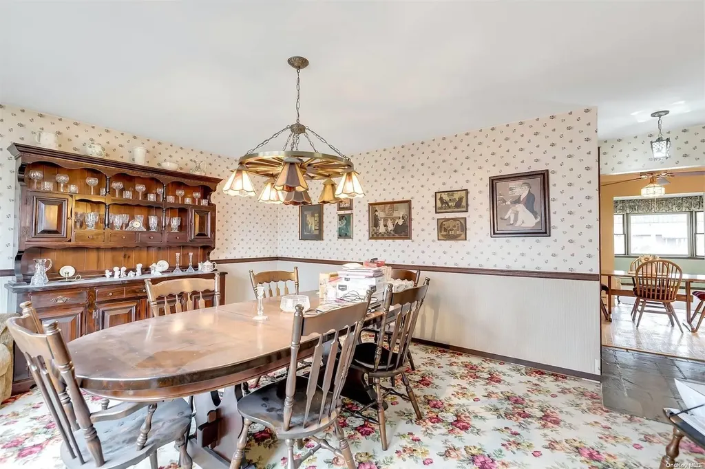 3 Maylin Court Smithtown NY 11787