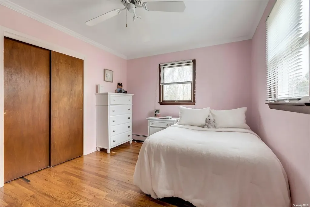 3 Maylin Court Smithtown NY 11787
