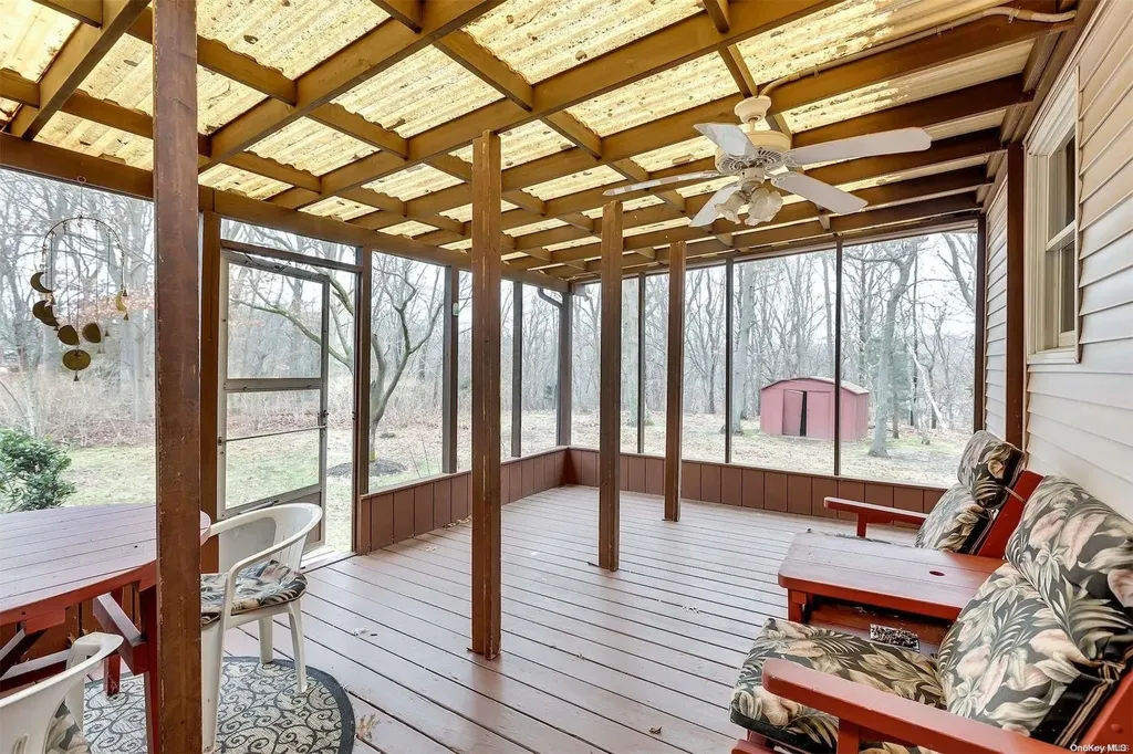 3 Maylin Court Smithtown NY 11787