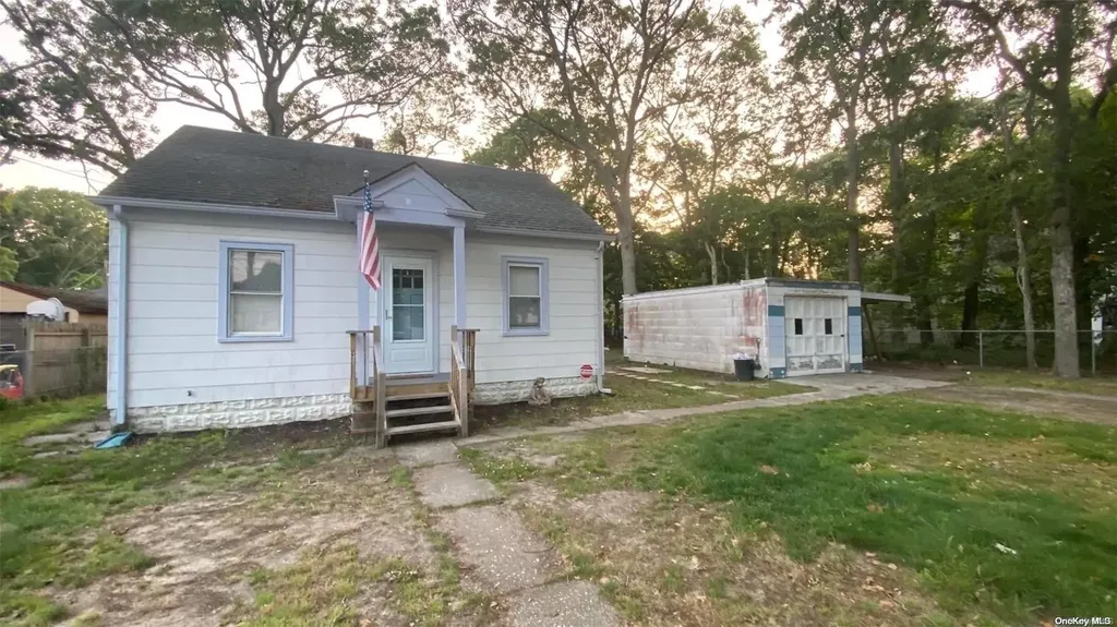 50 Montgomery Avenue Mastic NY 11950