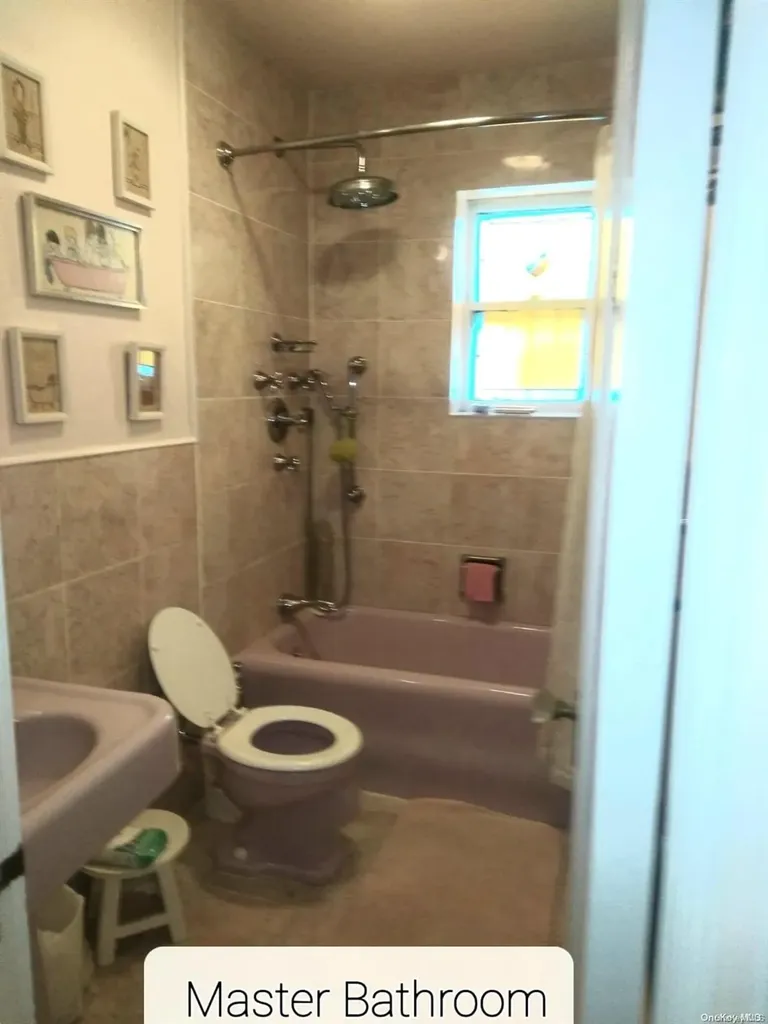 2134 E 35th Street Brooklyn NY 11234