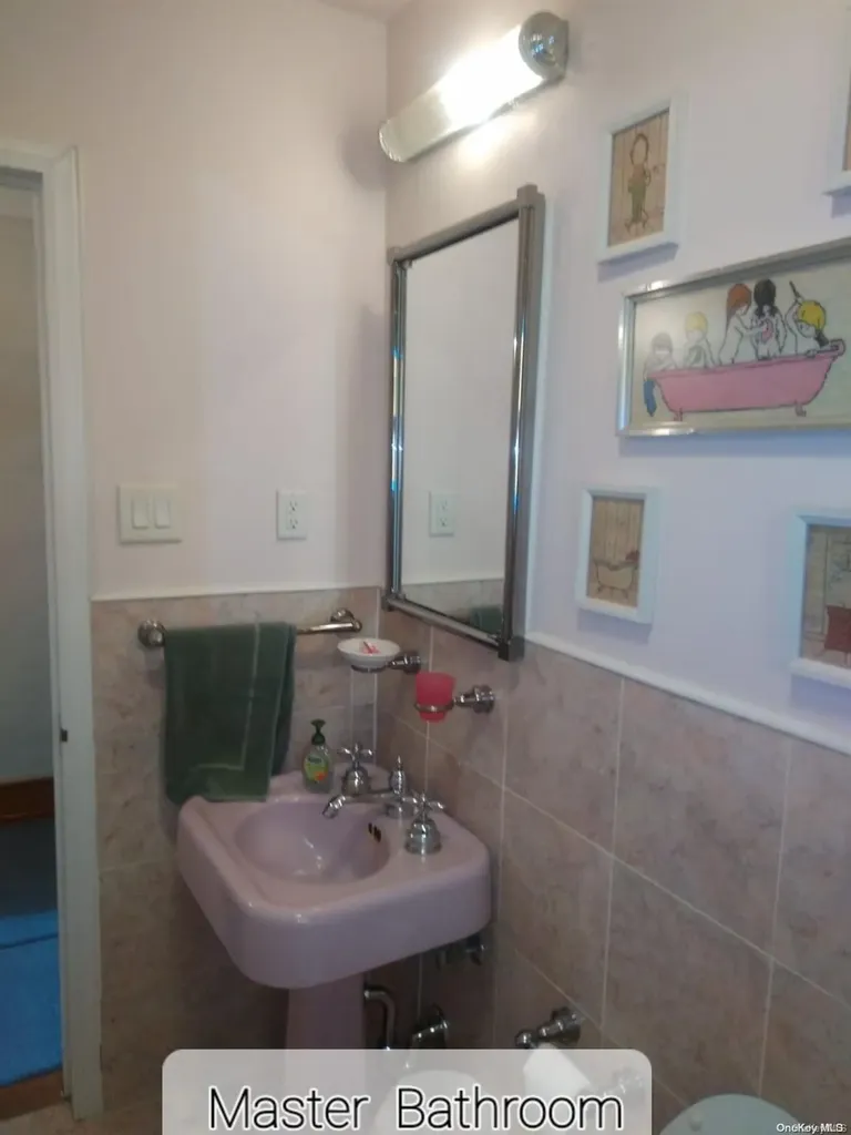2134 E 35th Street Brooklyn NY 11234