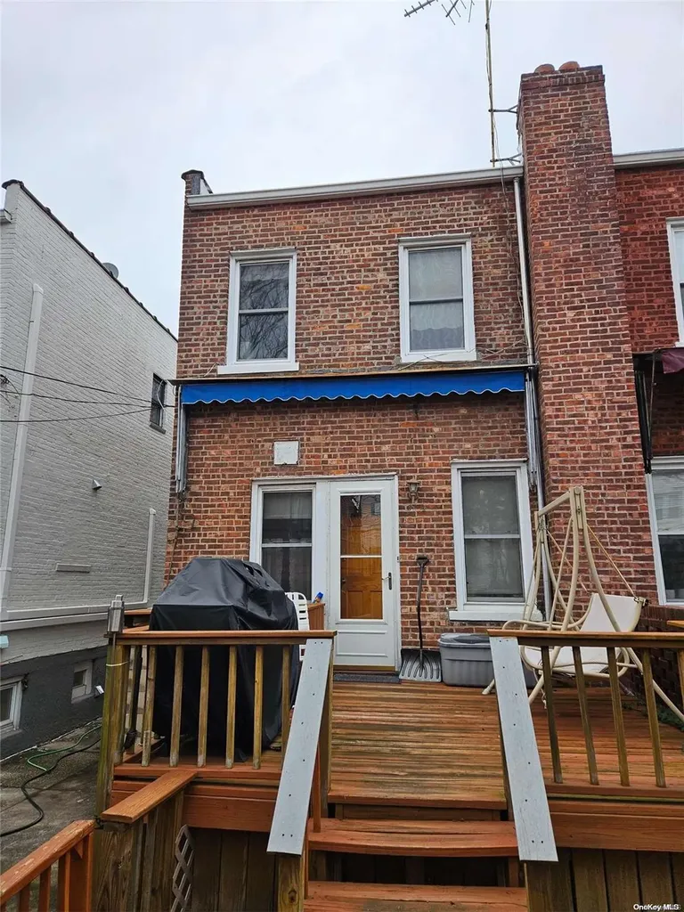 2134 E 35th Street Brooklyn NY 11234