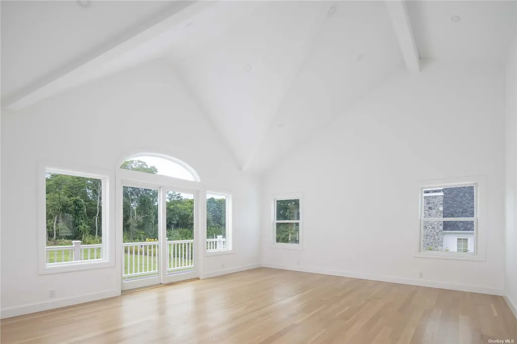 150 N Hillcrest Drive Orient NY 11957