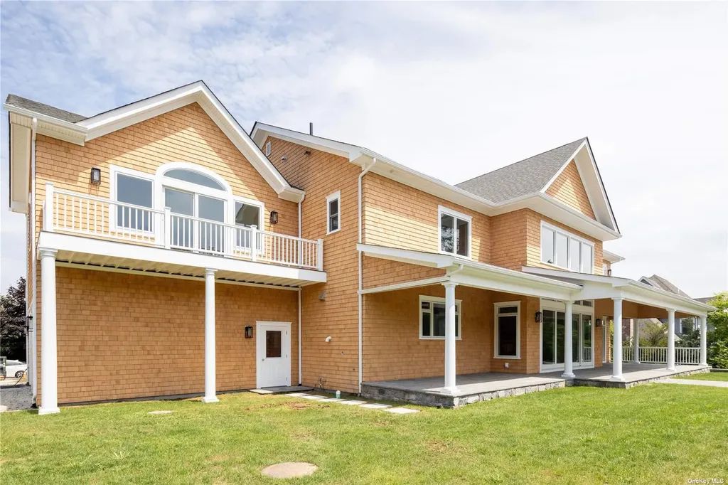 150 N Hillcrest Drive Orient NY 11957