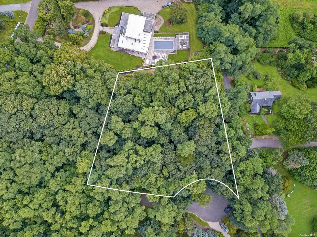 150 N Hillcrest Drive Orient NY 11957