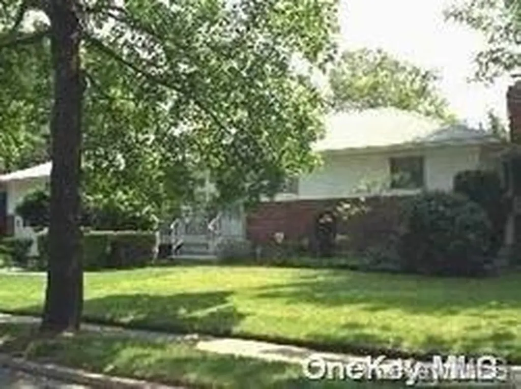 91 Southern Parkway Plainview NY 11803