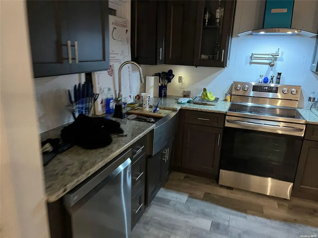 91 Southern Parkway Plainview NY 11803