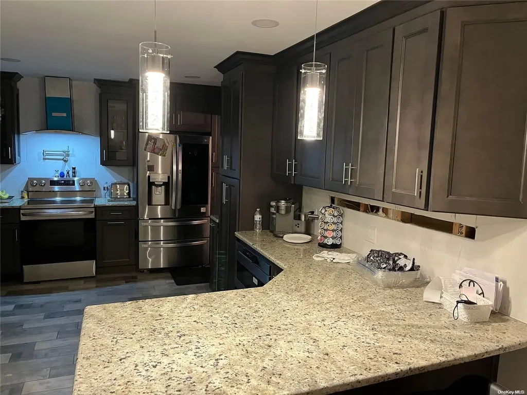 91 Southern Parkway Plainview NY 11803