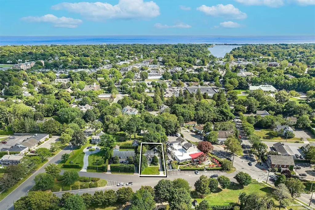 28 Bowden Square Southampton NY 11968