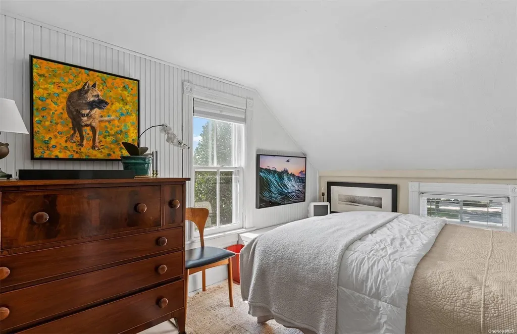 28 Bowden Square Southampton NY 11968