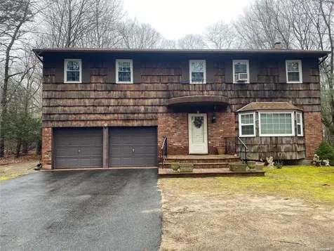 155 Silas Carter Road Manorville NY 11949