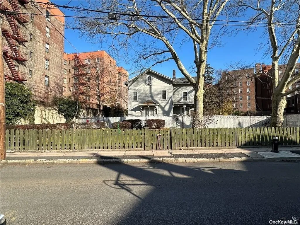 4115 Hubbard Brooklyn NY 11203