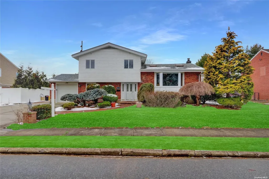7 Yates Lane Jericho NY 11753