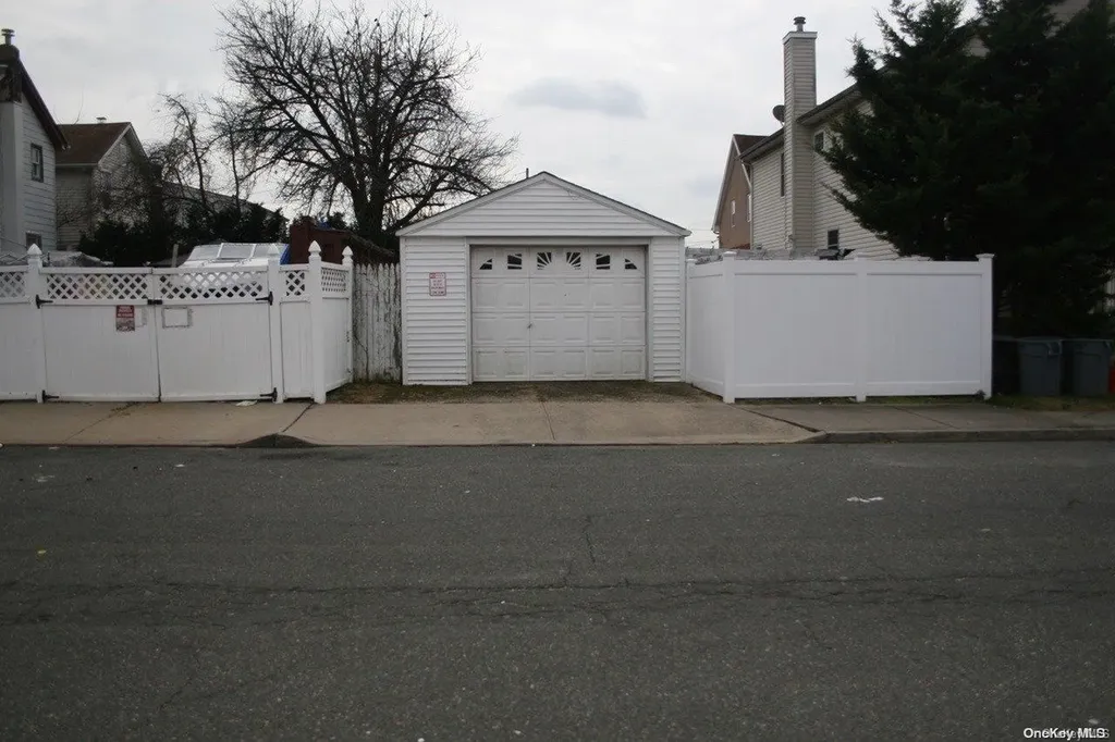 Journal Avenue Elmont NY 11003