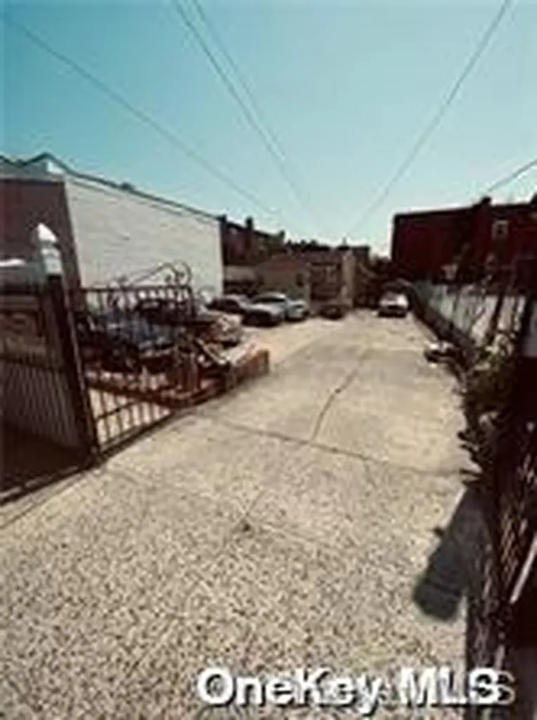 2662 Bath Avenue Brooklyn NY 11214