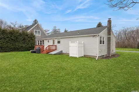 220 Fiddler Lane Greenport NY 11944