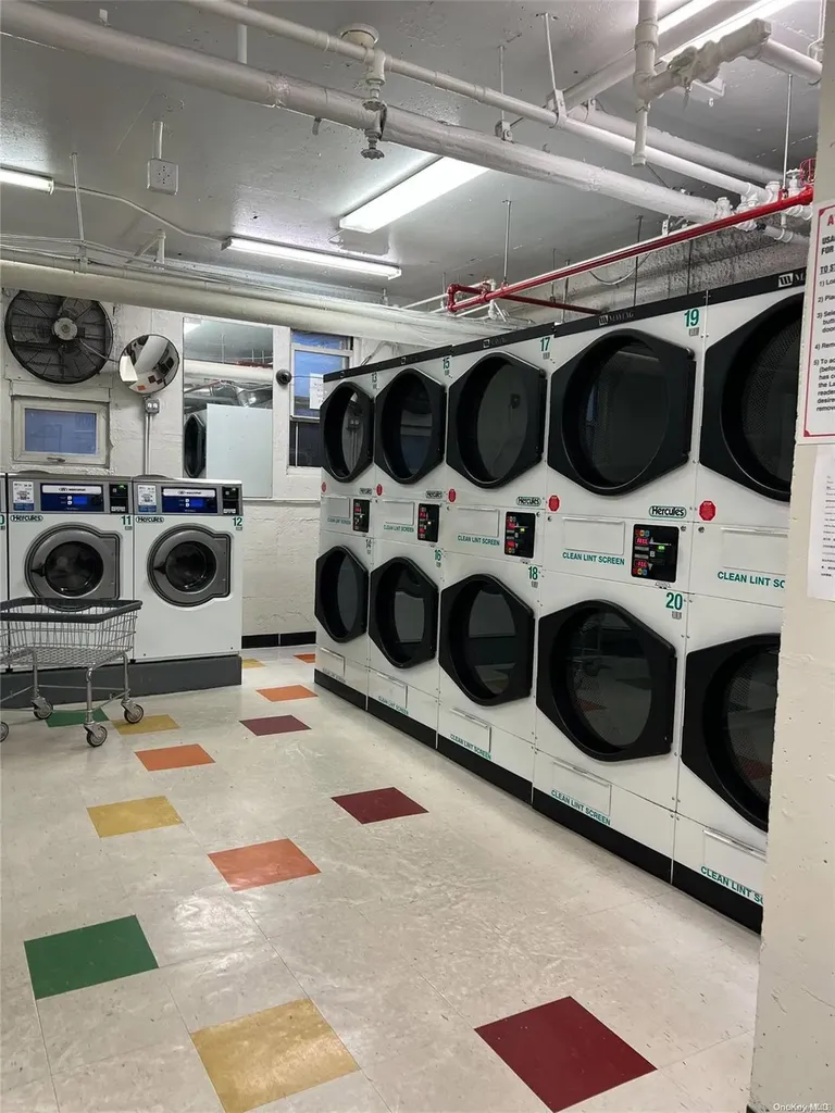 138-10 Franklin Avenue Flushing NY 11355