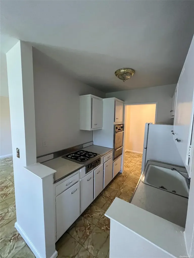 138-10 Franklin Avenue Flushing NY 11355