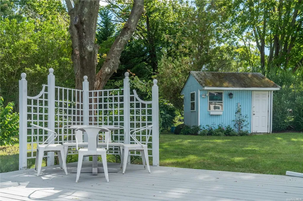 2445 Minnehaha Boulevard Southold NY 11971
