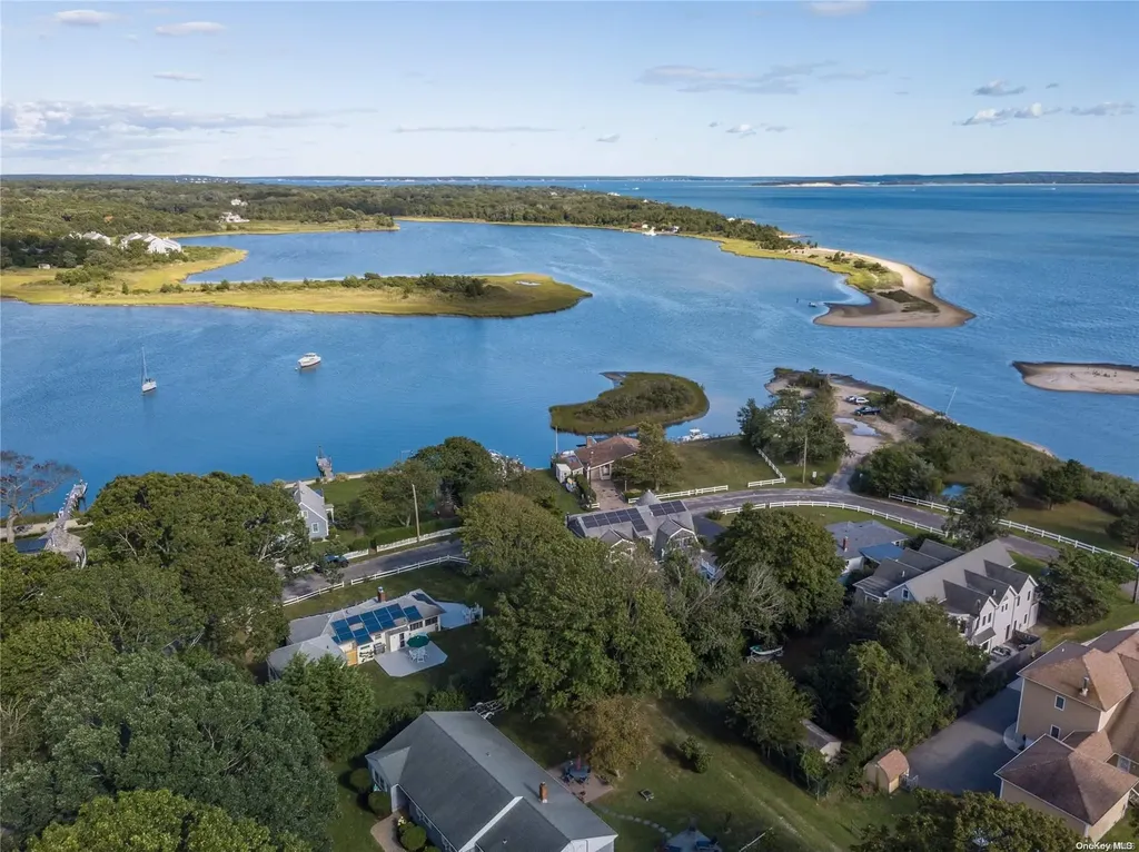 2445 Minnehaha Boulevard Southold NY 11971