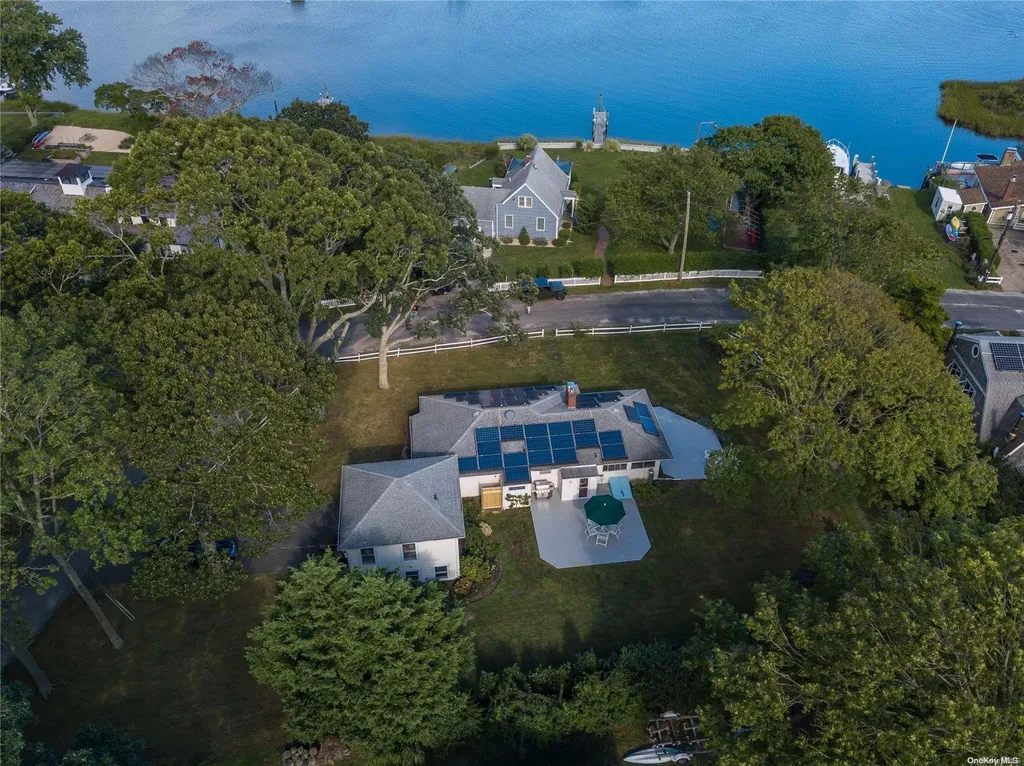 2445 Minnehaha Boulevard Southold NY 11971