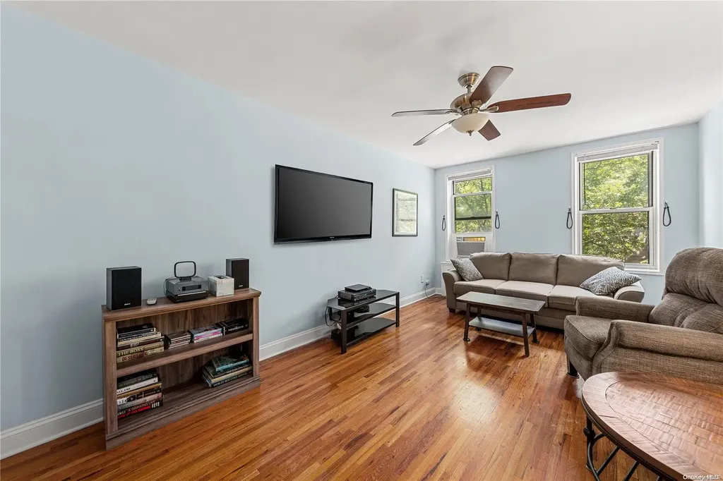 221 Mcdonald Avenue Brooklyn NY 11218