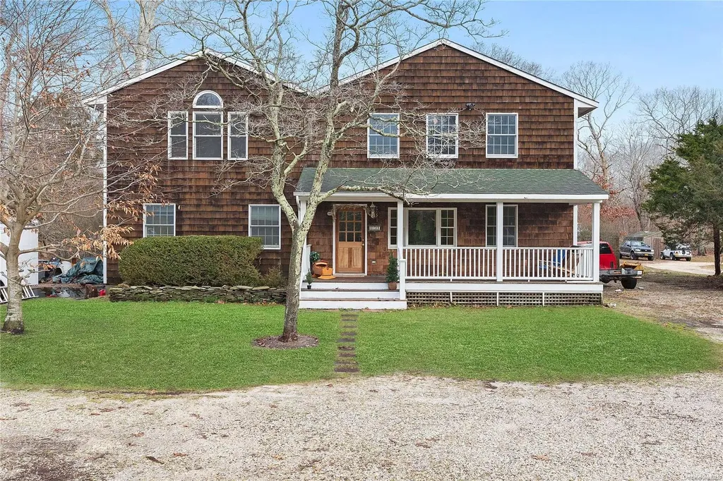 151 Neck Path East Hampton NY 11937
