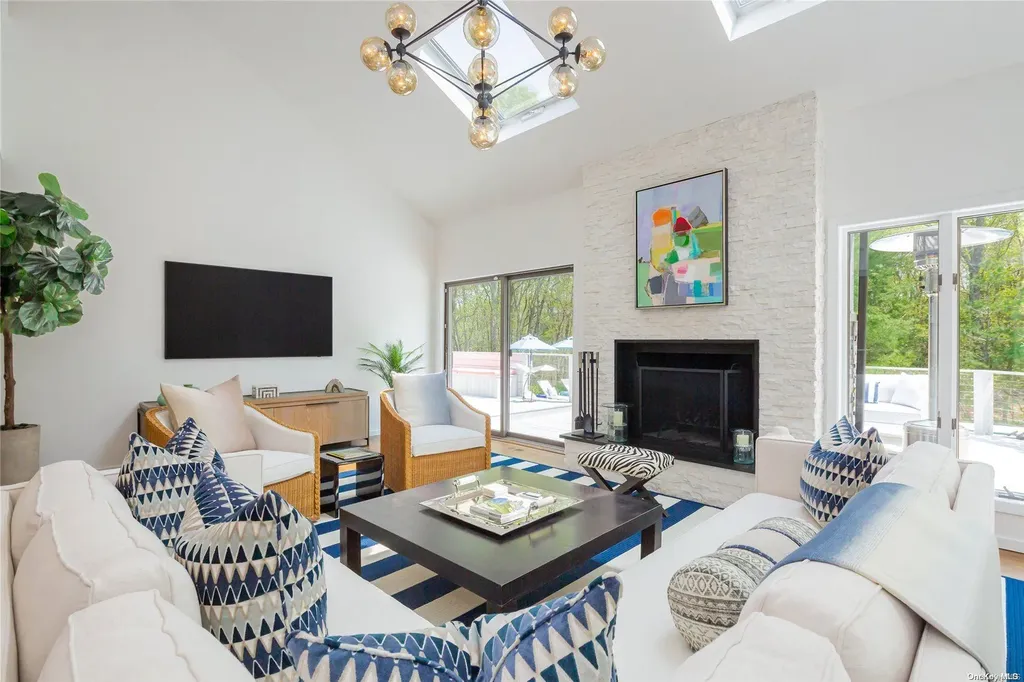 6 Joshuas Path East Hampton NY 11937