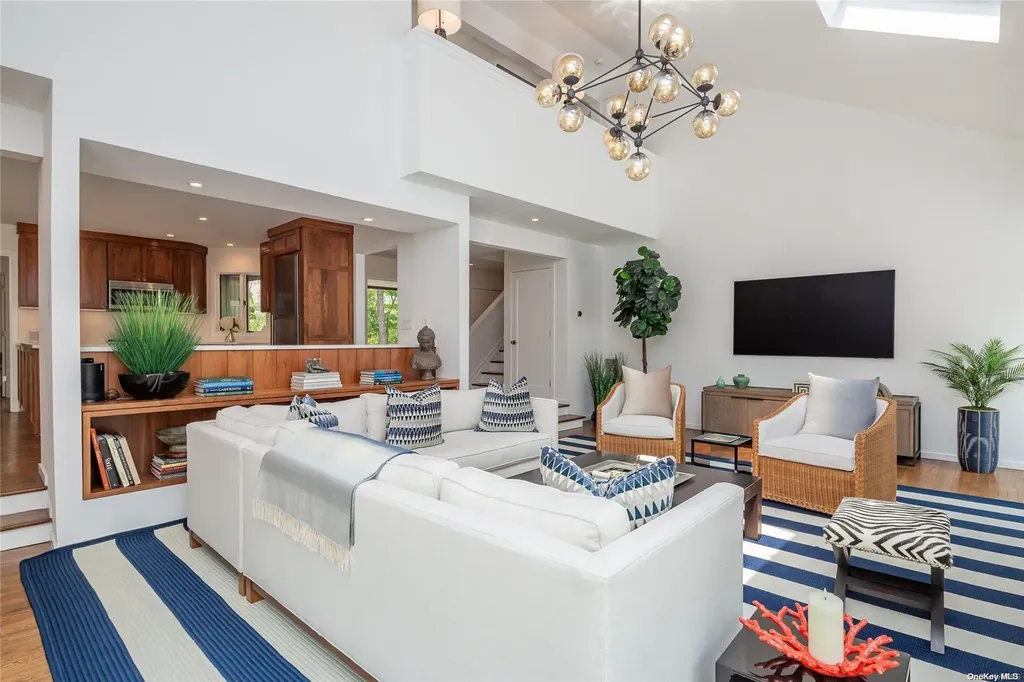 6 Joshuas Path East Hampton NY 11937