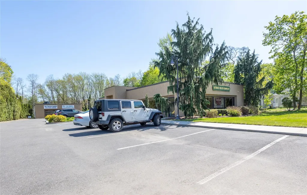 189 Main- Suite A Road Riverhead NY 11901