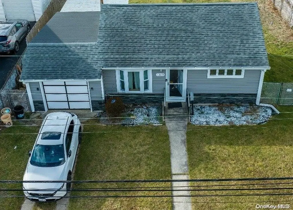 1360 Brooklyn Boulevard Bay Shore NY 11706