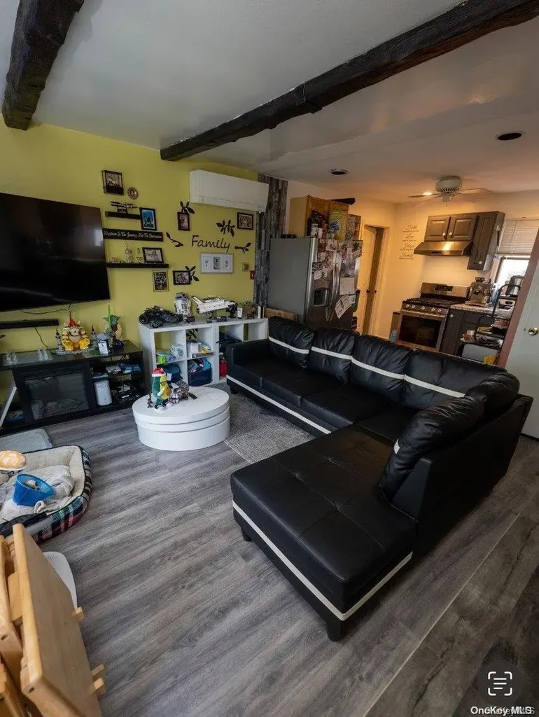 1360 Brooklyn Boulevard Bay Shore NY 11706