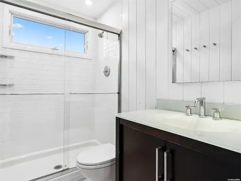 43 Robin Drive Bridgehampton NY 11932