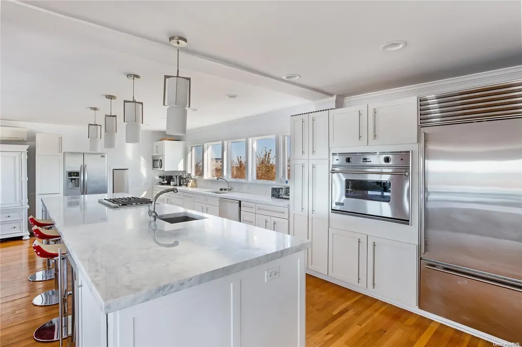 570 Dune Road Westhampton Beach NY 11978