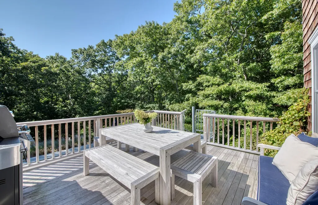 6 Ocean View Parkway Southampton NY 11968