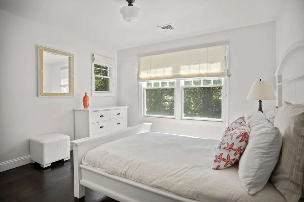 6 Ocean View Parkway Southampton NY 11968