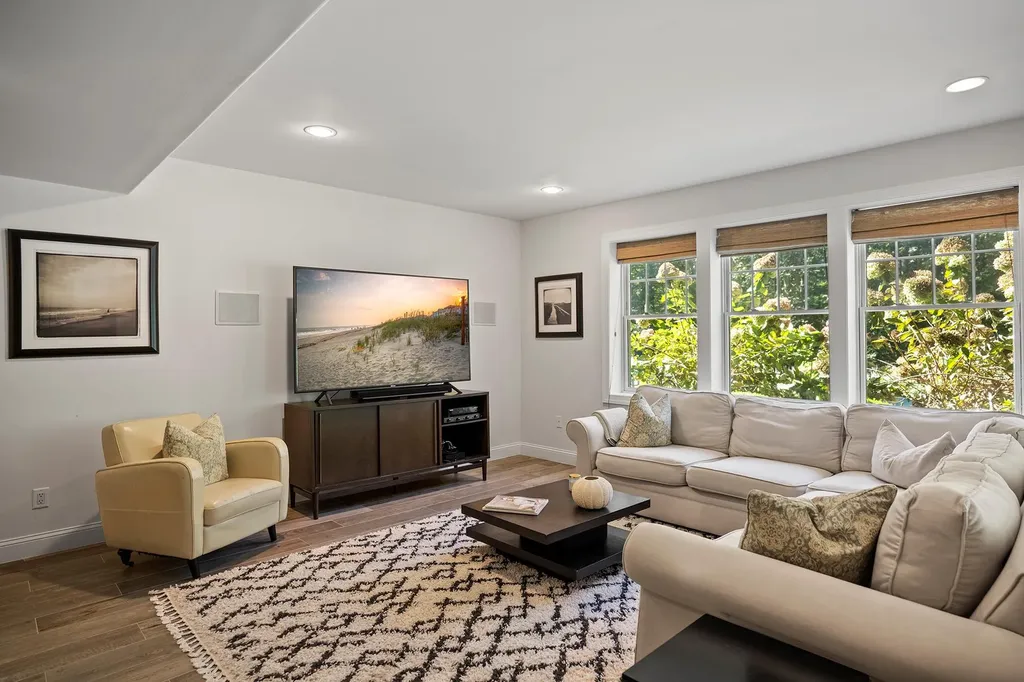 6 Ocean View Parkway Southampton NY 11968