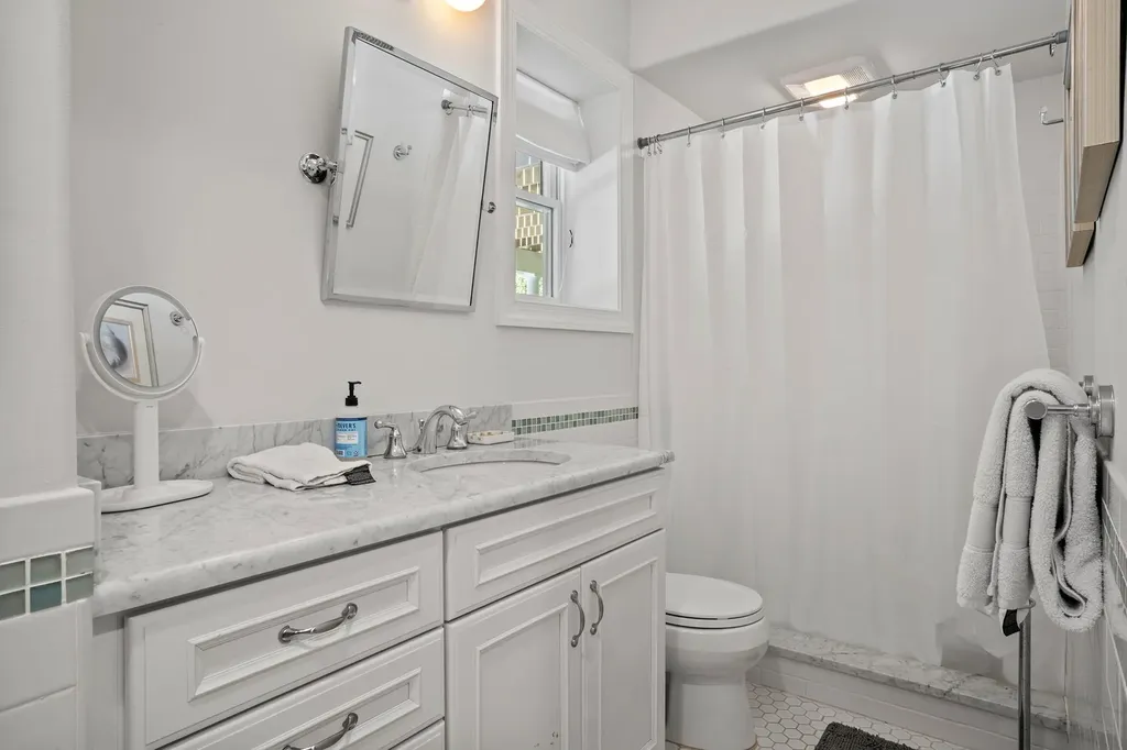 6 Ocean View Parkway Southampton NY 11968