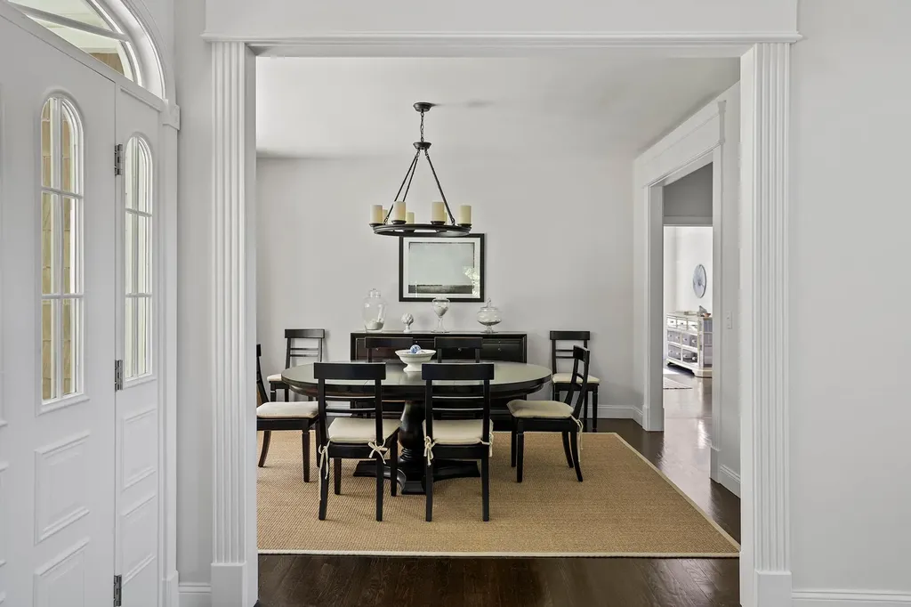 6 Ocean View Parkway Southampton NY 11968