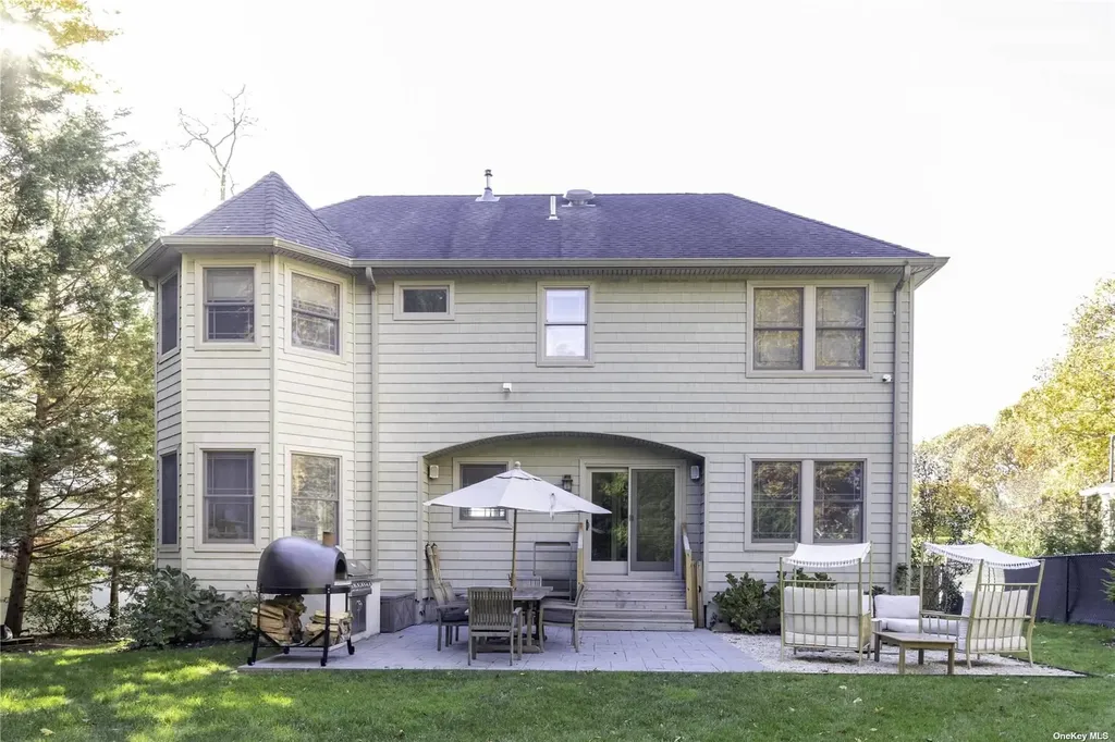 1600 Westview Drive Mattituck NY 11952