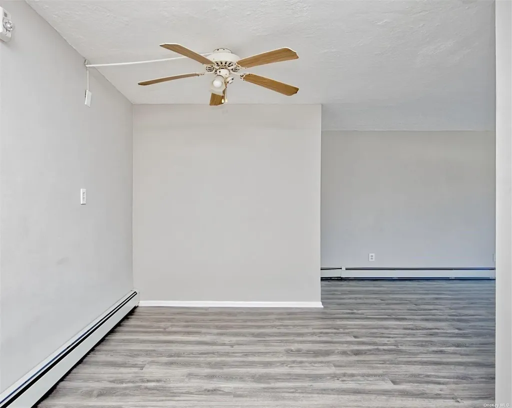 222 Smith Street Freeport NY 11520