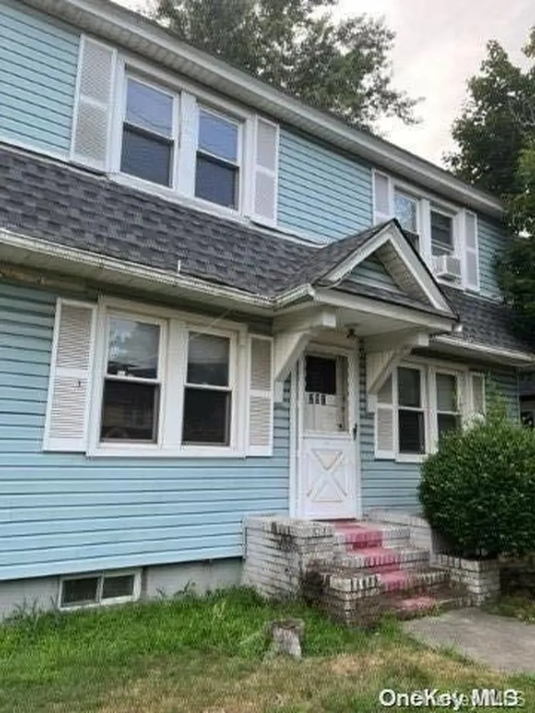 291 Washington Street Hempstead NY 11550