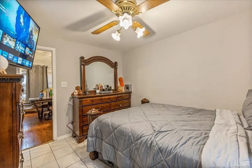 67 S Covert Avenue Elmont NY 11003