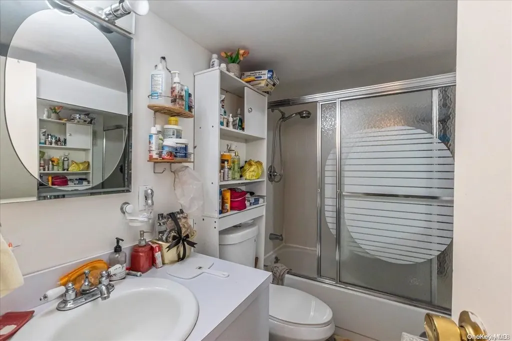 67 S Covert Avenue Elmont NY 11003