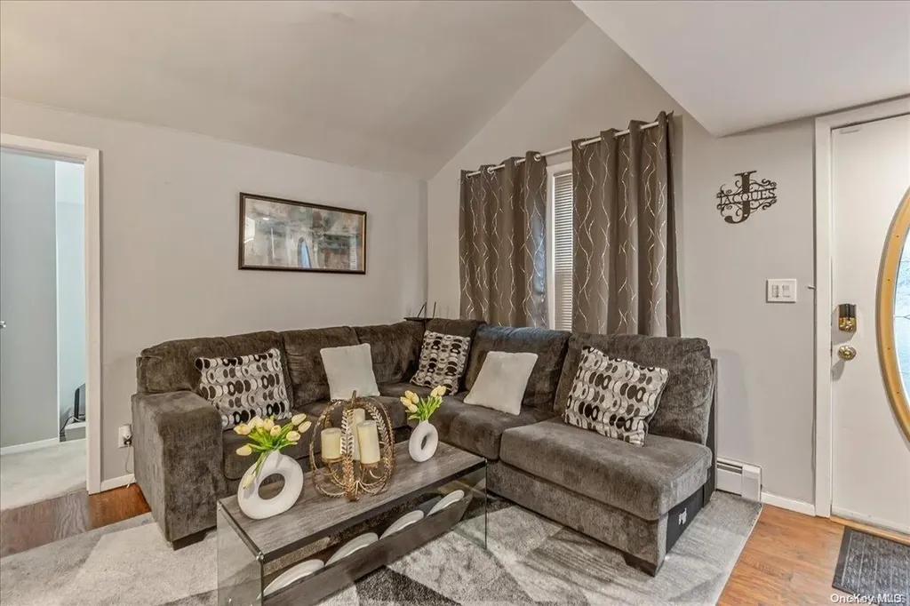 67 S Covert Avenue Elmont NY 11003