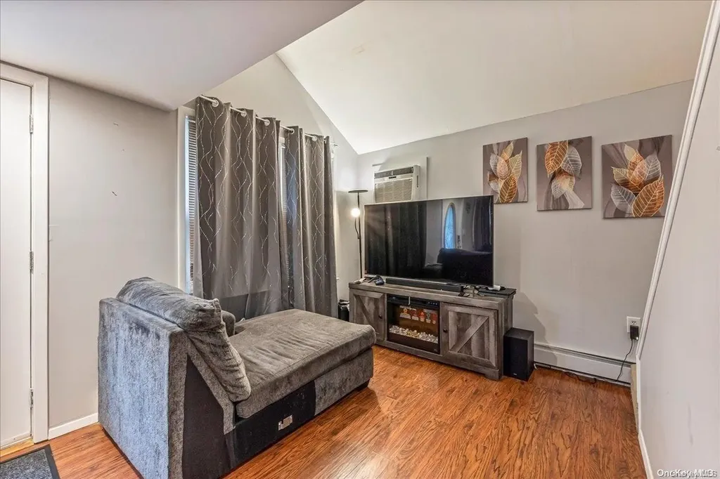 67 S Covert Avenue Elmont NY 11003