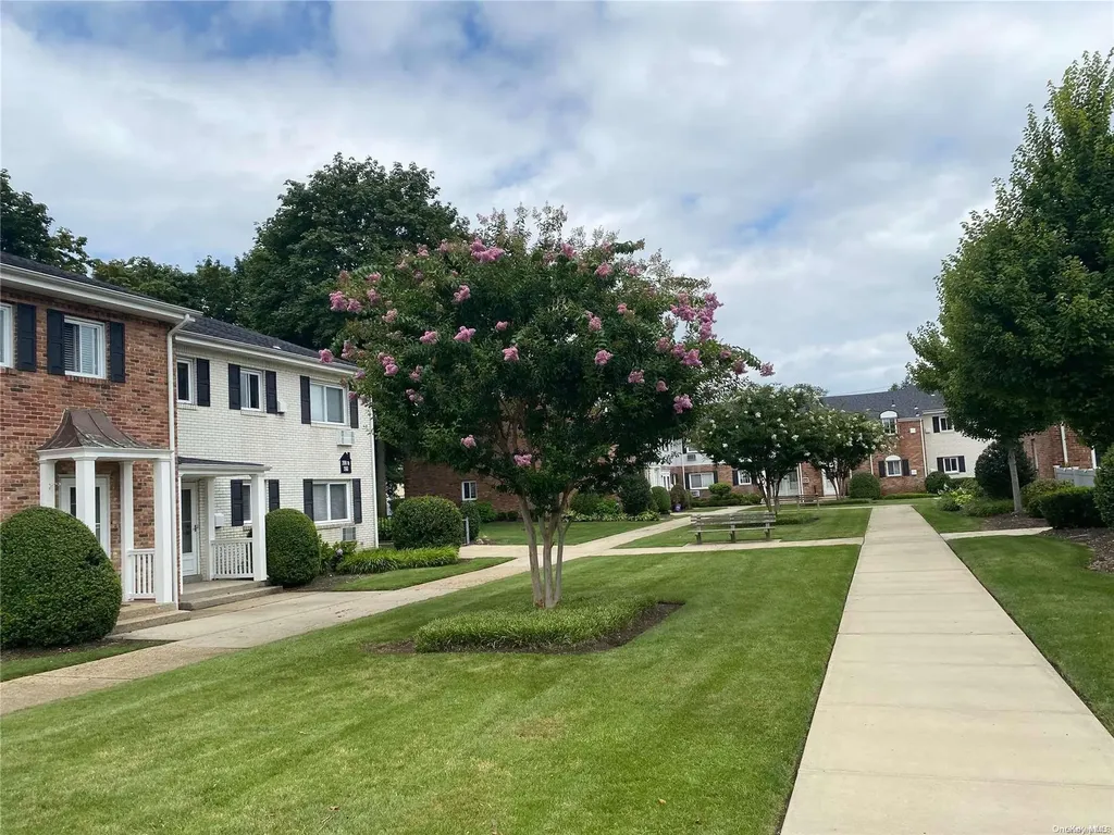 524 Dawson Lane Jericho NY 11753