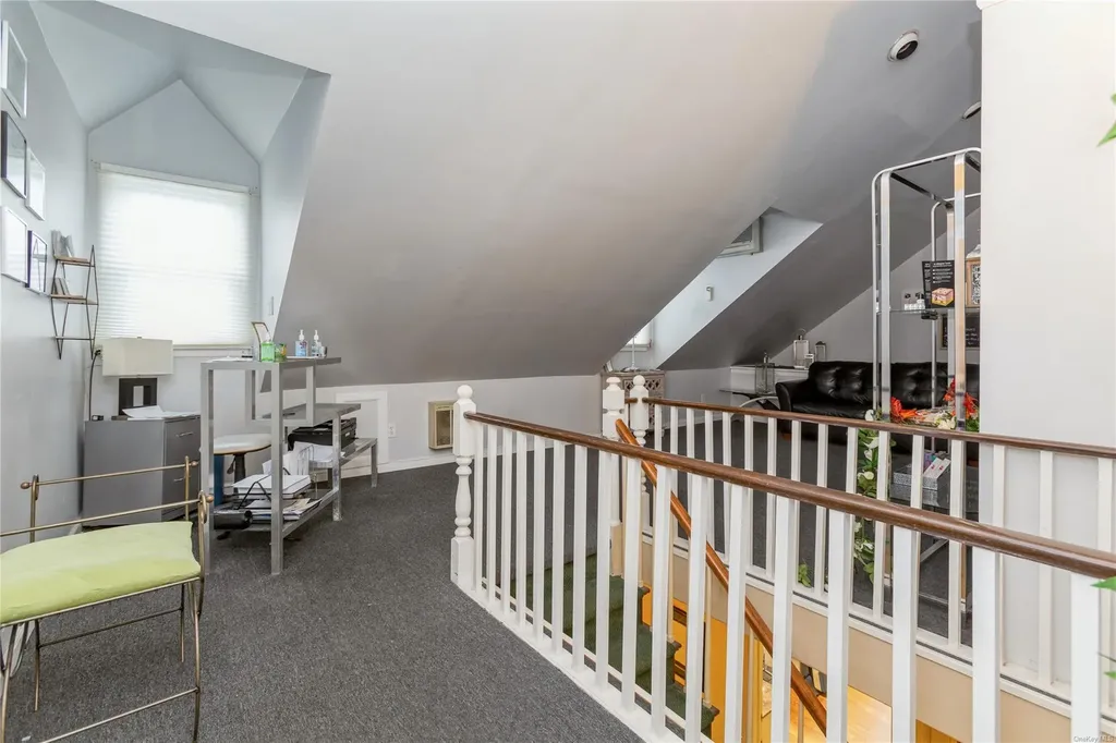 1245 Colonial Road Hewlett NY 11557